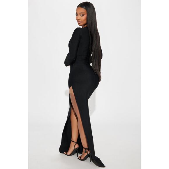 Fashion Nova - Mary Embellished Rose Maxi Dress - Black - SMALL - Picture 3 of 6